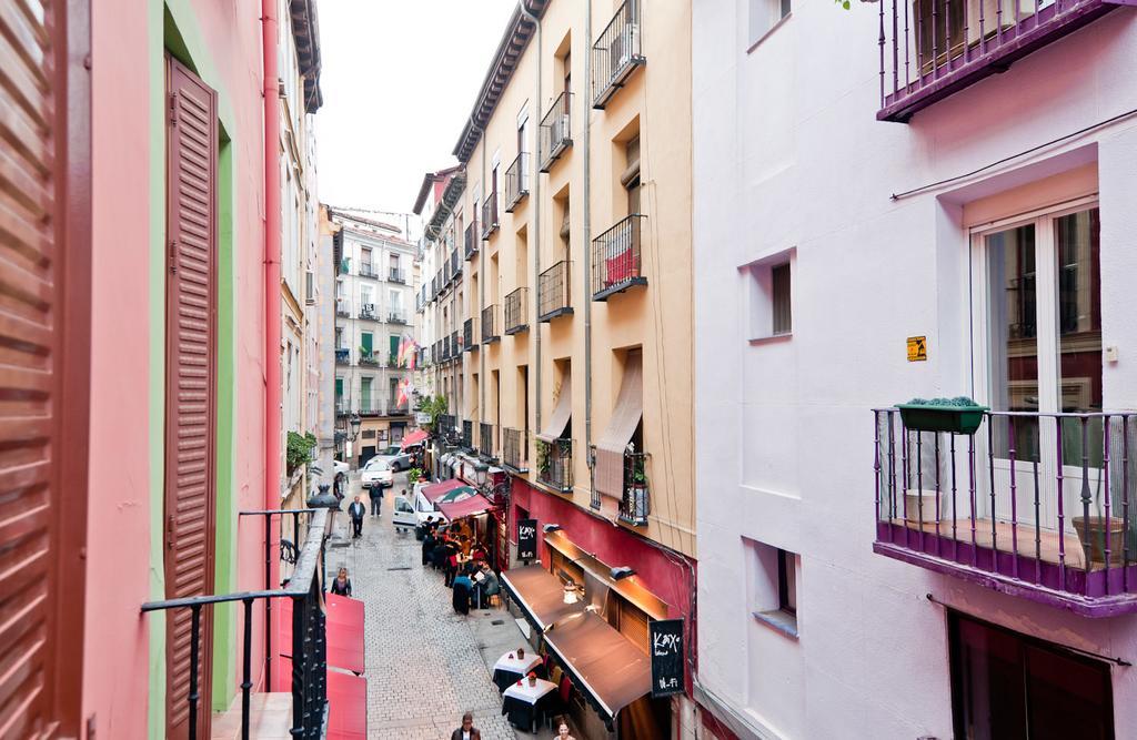 Apartamentos Puerta Del Sol I Madrid Ruang foto