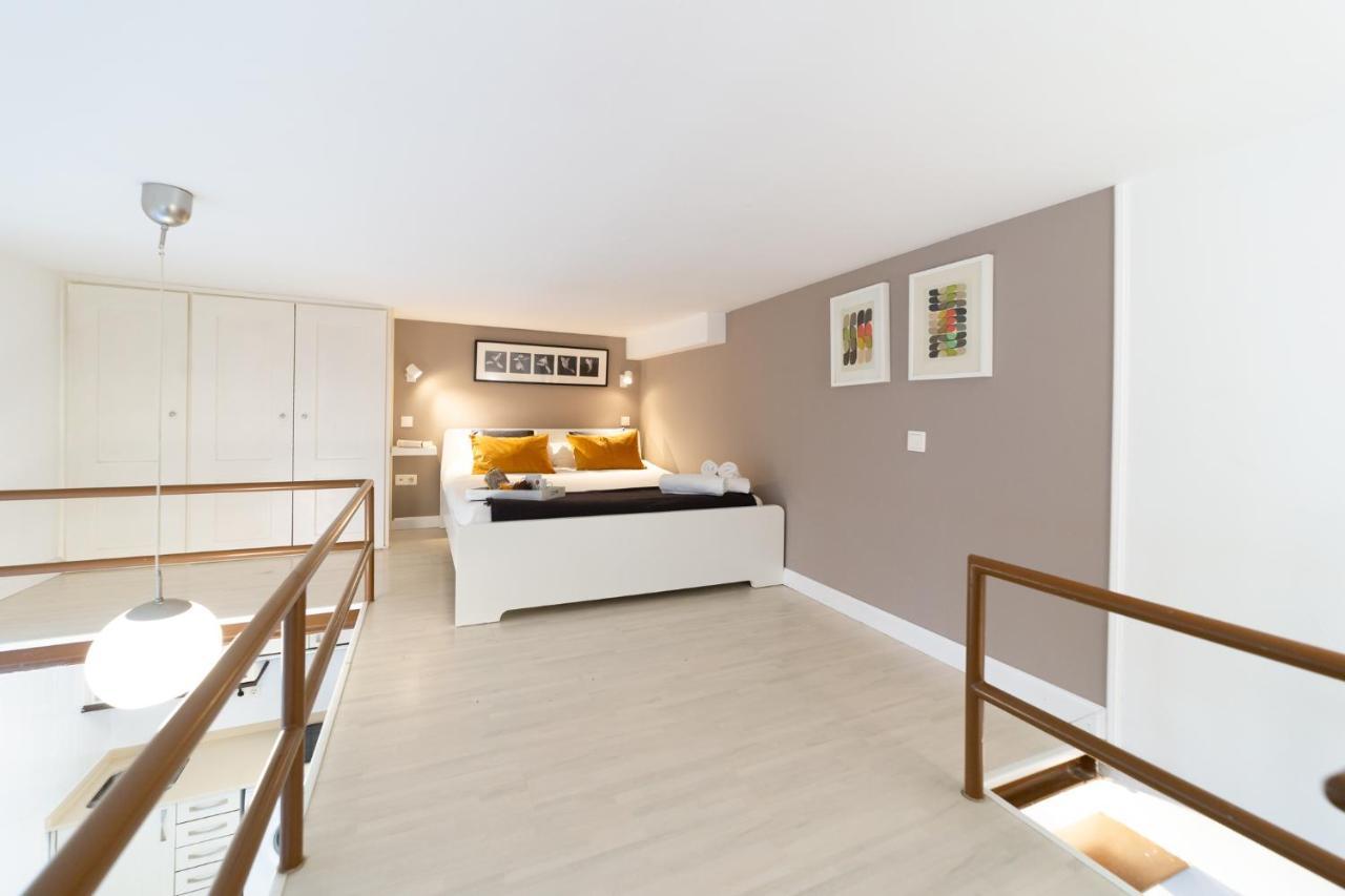 Apartamentos Puerta Del Sol I Madrid Bagian luar foto