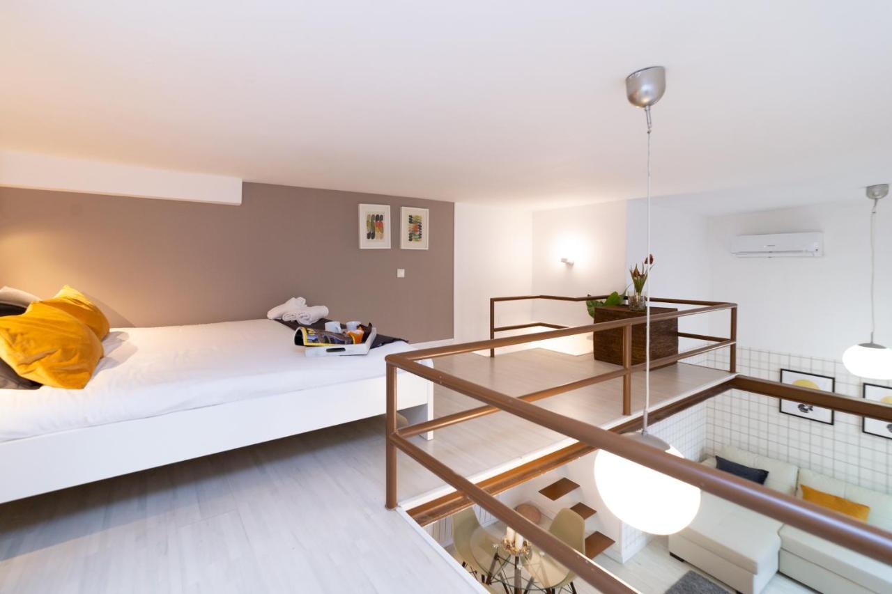 Apartamentos Puerta Del Sol I Madrid Bagian luar foto