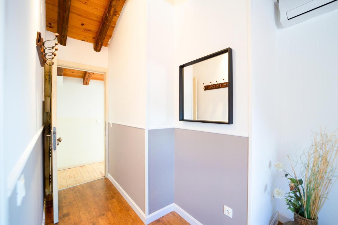 Apartamentos Puerta Del Sol I Madrid Bagian luar foto