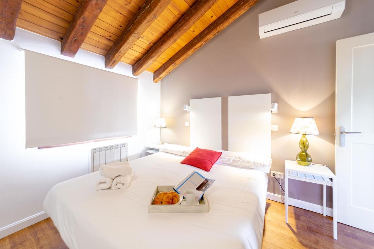 Apartamentos Puerta Del Sol I Madrid Bagian luar foto