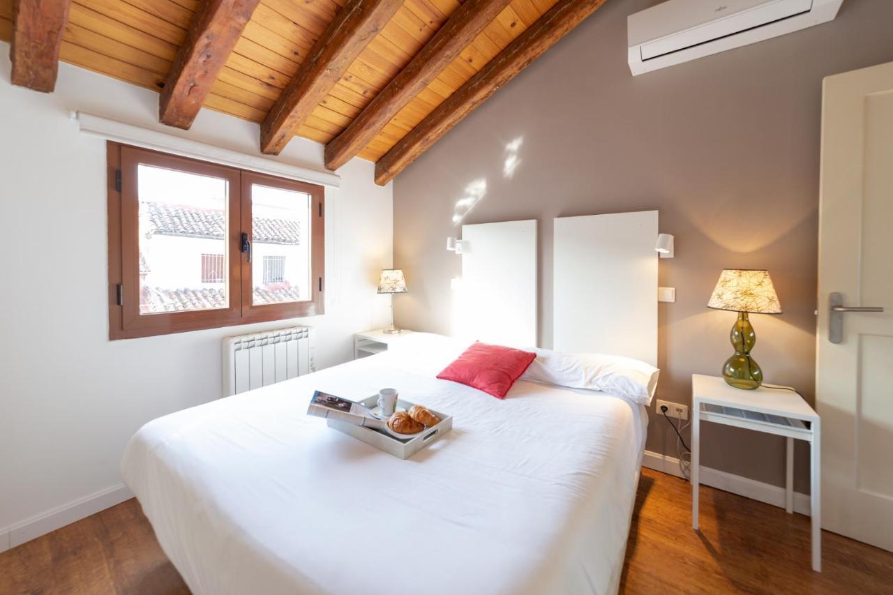 Apartamentos Puerta Del Sol I Madrid Bagian luar foto