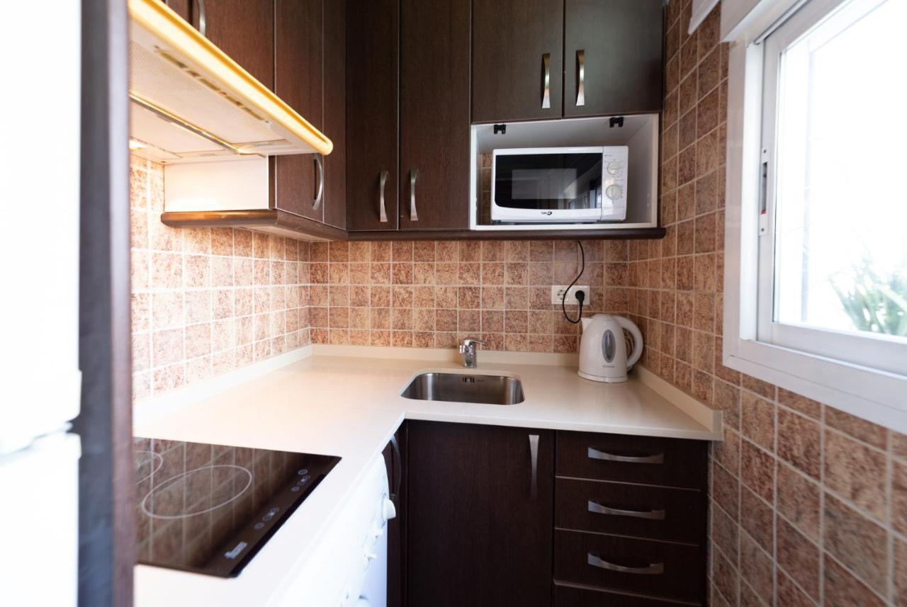 Apartamentos Puerta Del Sol I Madrid Bagian luar foto