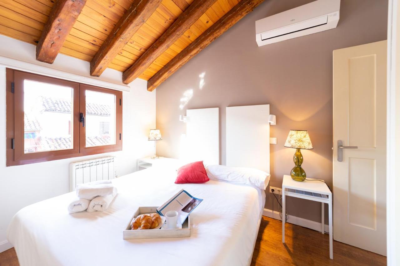 Apartamentos Puerta Del Sol I Madrid Bagian luar foto