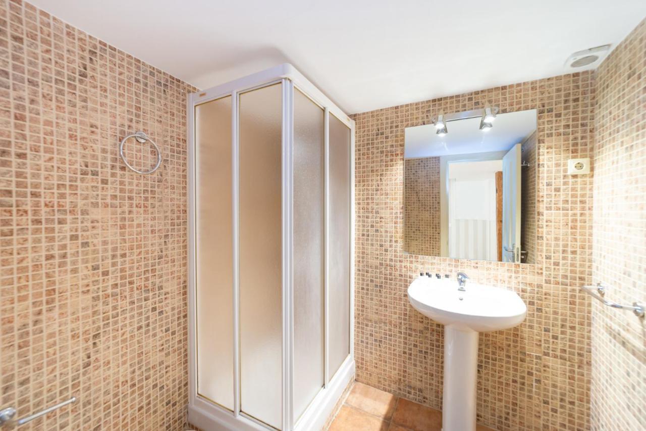 Apartamentos Puerta Del Sol I Madrid Bagian luar foto