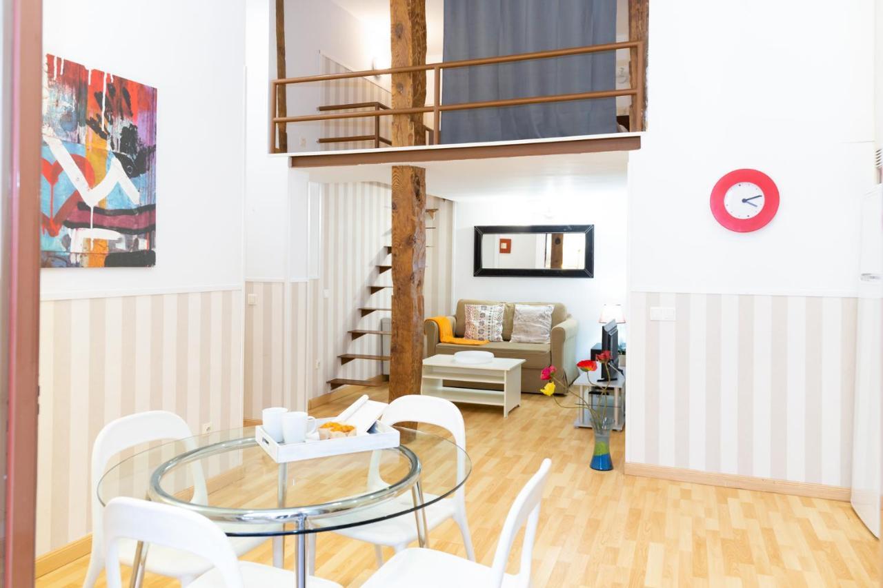 Apartamentos Puerta Del Sol I Madrid Bagian luar foto