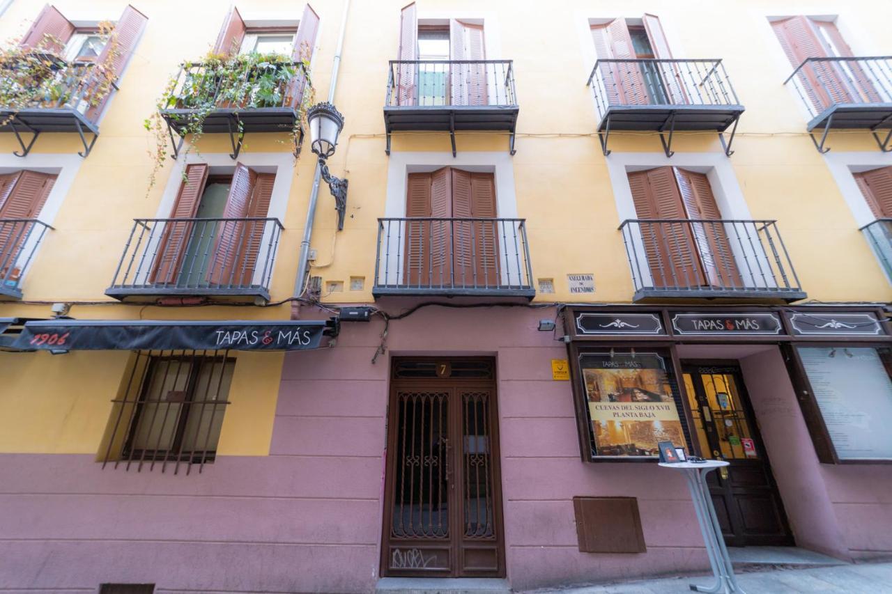 Apartamentos Puerta Del Sol I Madrid Bagian luar foto